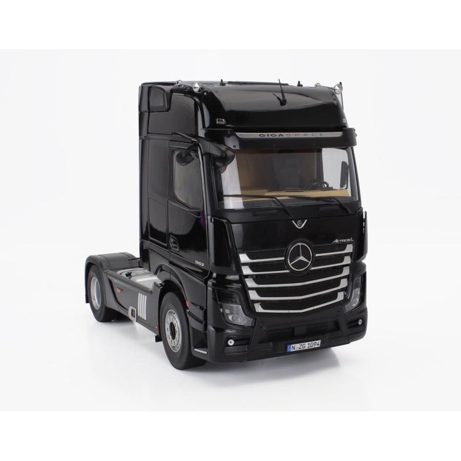 1/43 Camión truck Tuning Mercedes Actros MP4 2012 AMG Formula One Team - Miniaturas coleccion a