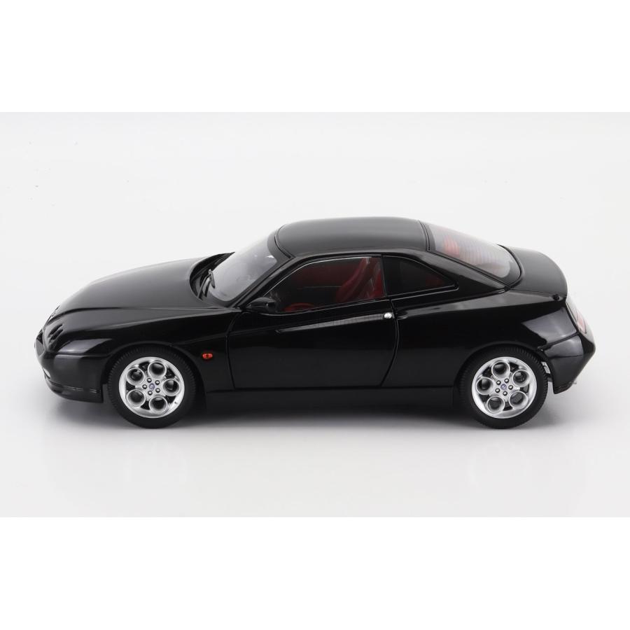 1/18 アルファロメオ GTV 3.0 V6 24V 1998 ブラック アルファロメオ ミニカー 1/18 GTV MITICA-DIECAST ALFA ROMEO