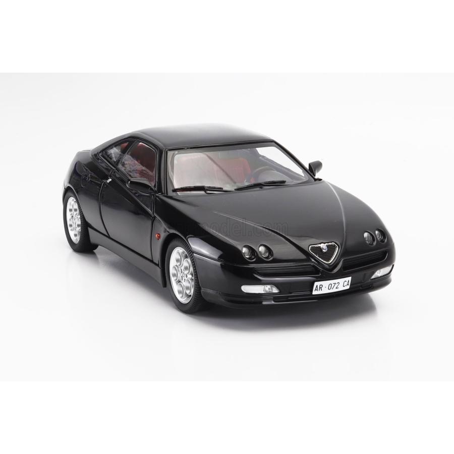 1/18 アルファロメオ GTV 3.0 V6 24V 1998 ブラック Mitica 1:18 Alfa Romeo GTV 3.0 V6 24V Year 1998 black