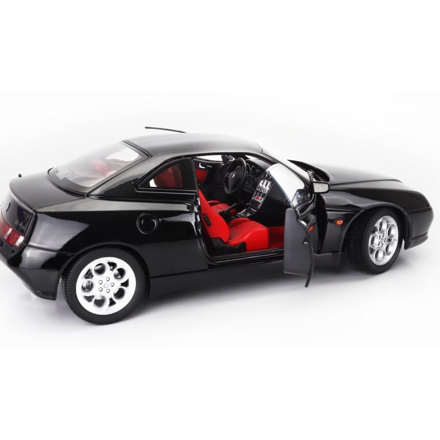 1/18 アルファロメオ GTV 3.0 V6 24V 1998 ブラック Mitica 1:18 Alfa Romeo GTV 3.0 V6 24V Year 1998 black