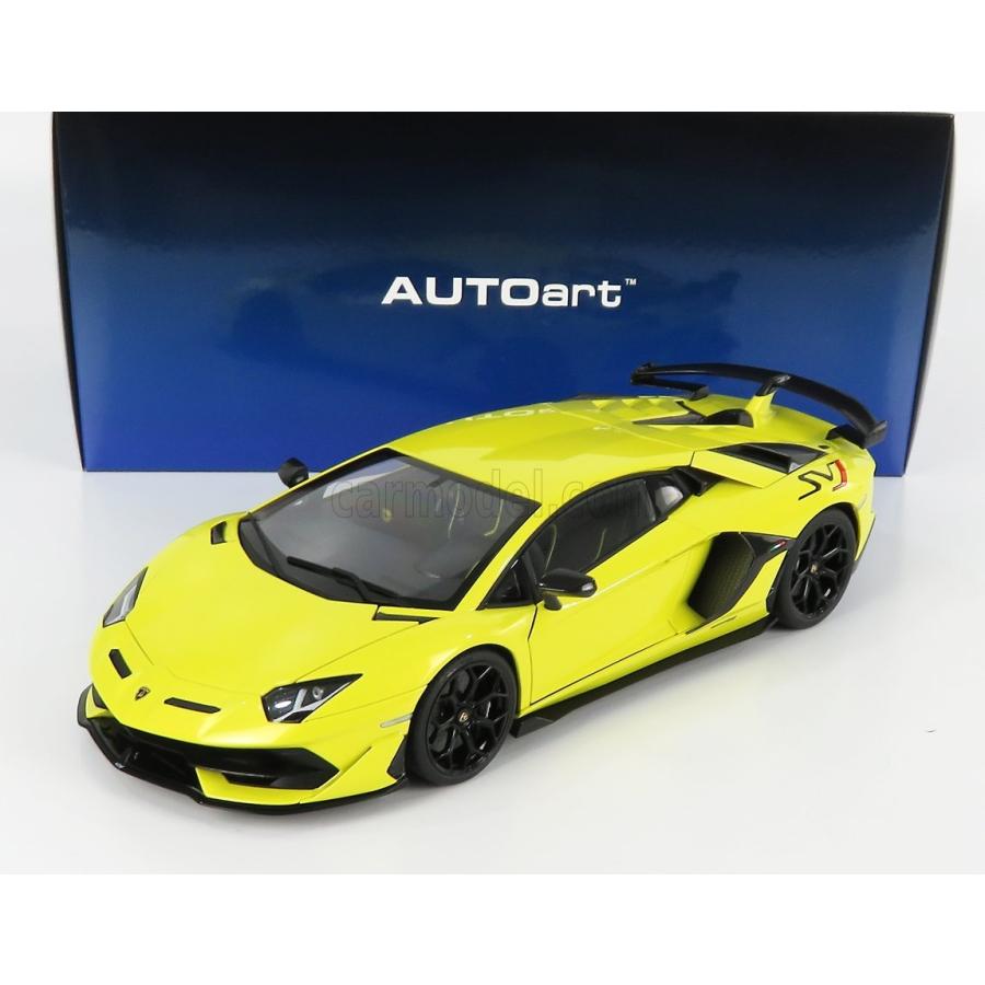 ミニカー 1 18 アヴェンタドール Lamborghini ランボルギーニ モデルカー オートアート Aventador 送料無料 パール Svj イエロー
