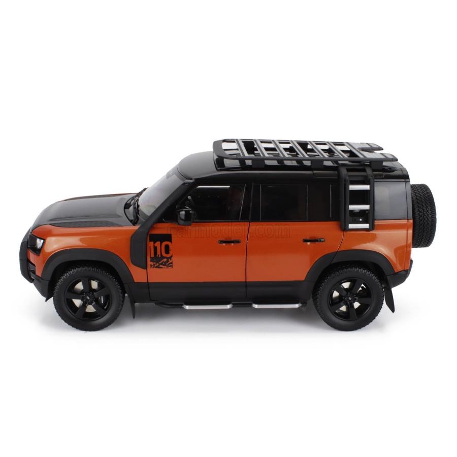 ミニカー 1/18 ランドローバー ニューディフェンダー 110 ALMOST