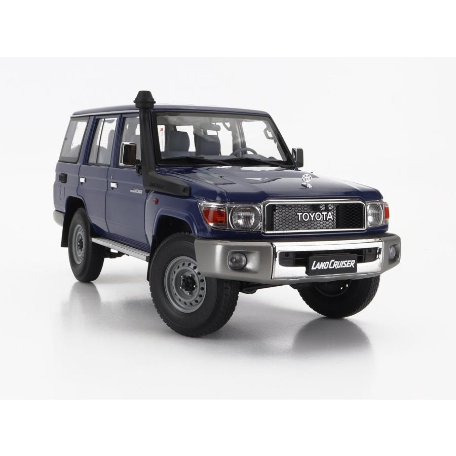 トヨタ ミニカー 1/18 ランドクルーザー GRJ76 ALMOST-REAL