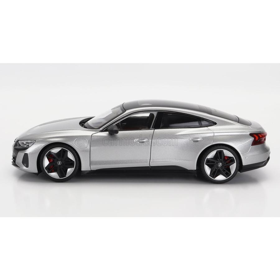 直営の通販サイトです ミニカー 1/18 アウディ GT RS E-TRON ブラーゴ BURAGO 1/18 AUDI GT RS E-TRON 2022 SILVER BU11050S