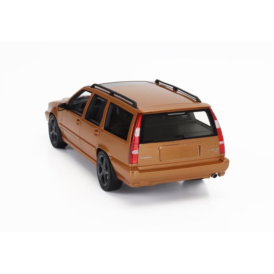 ミニカー 1/18 ボルボ V70 SW DNA COLLECTIBLES VOLVO STATION