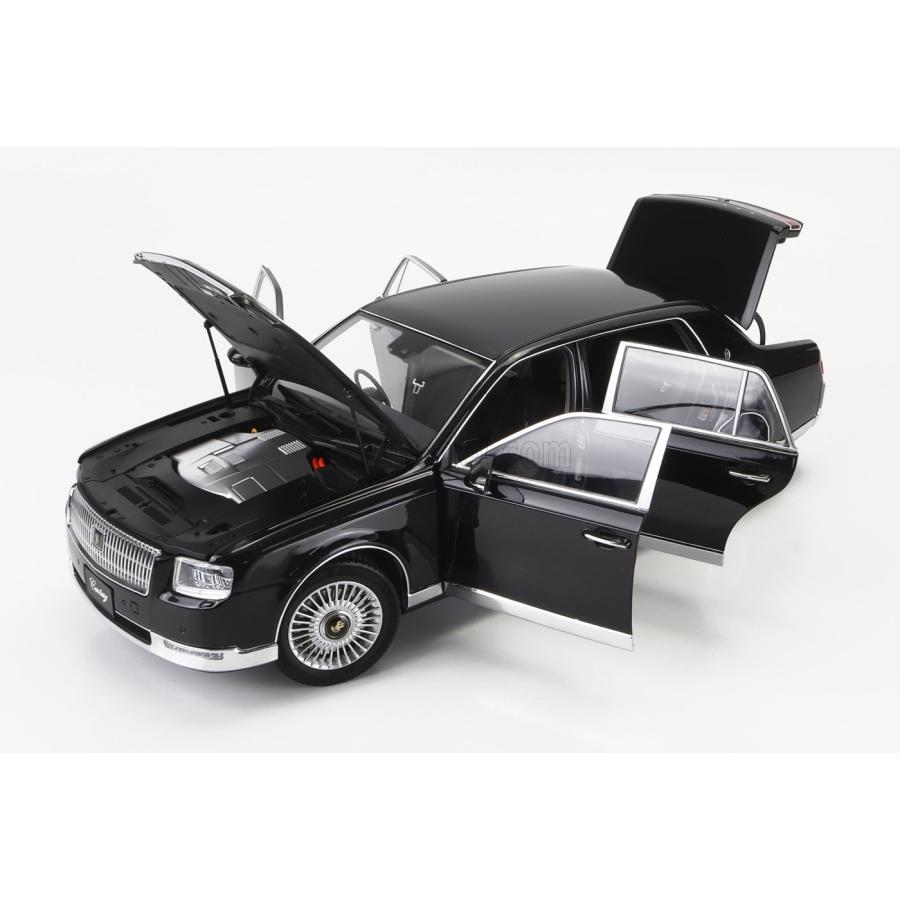 LCD トヨタセンチュリー　1/18ミニカー 993616d1-2783-497b-976f-