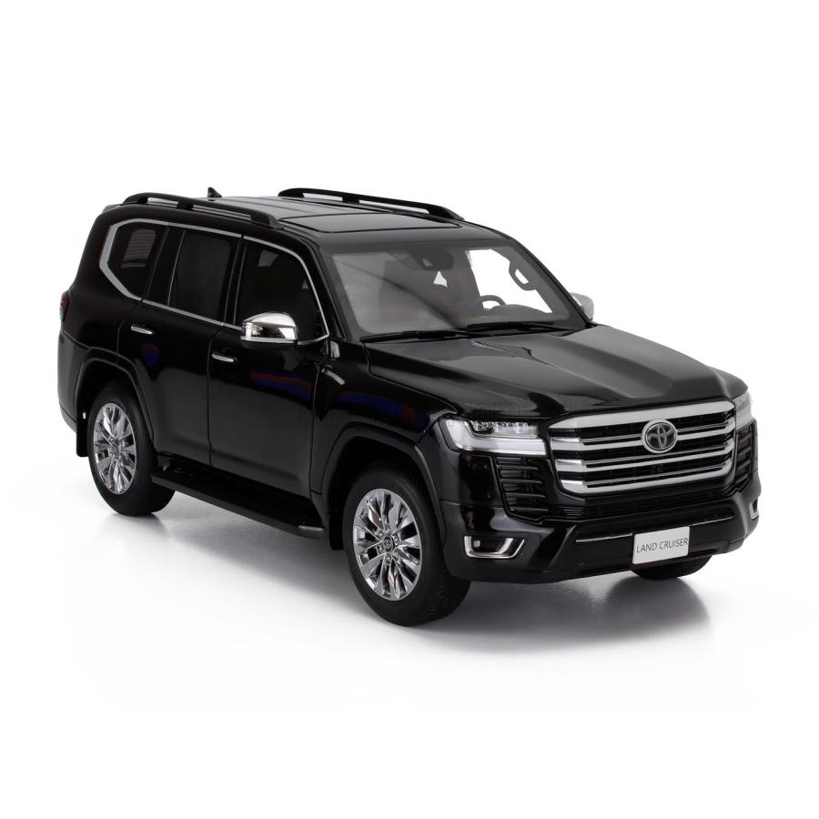 トヨタ ミニカー 1/18 ランドクルーザー 300-ZX SUV LCD-MODEL