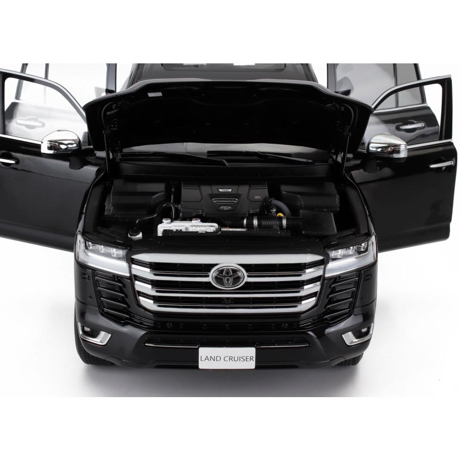 【新品未開封】ランドクルーザー300 ミニカー トヨタ ミニカー 1/18 ランドクルーザー 300-ZX SUV LCD-MODEL