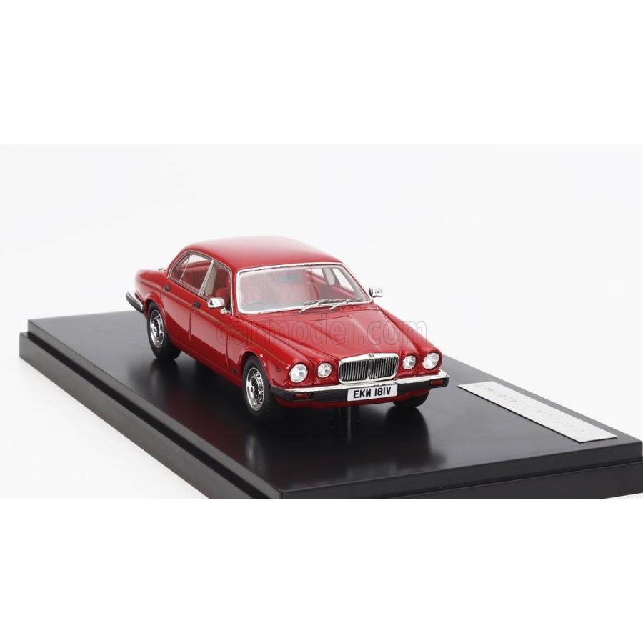 MX41001-282 JAGUAR XJ6 SIII 4.2 Damson Beige - 1979 au 1/43 de Matrix | UK