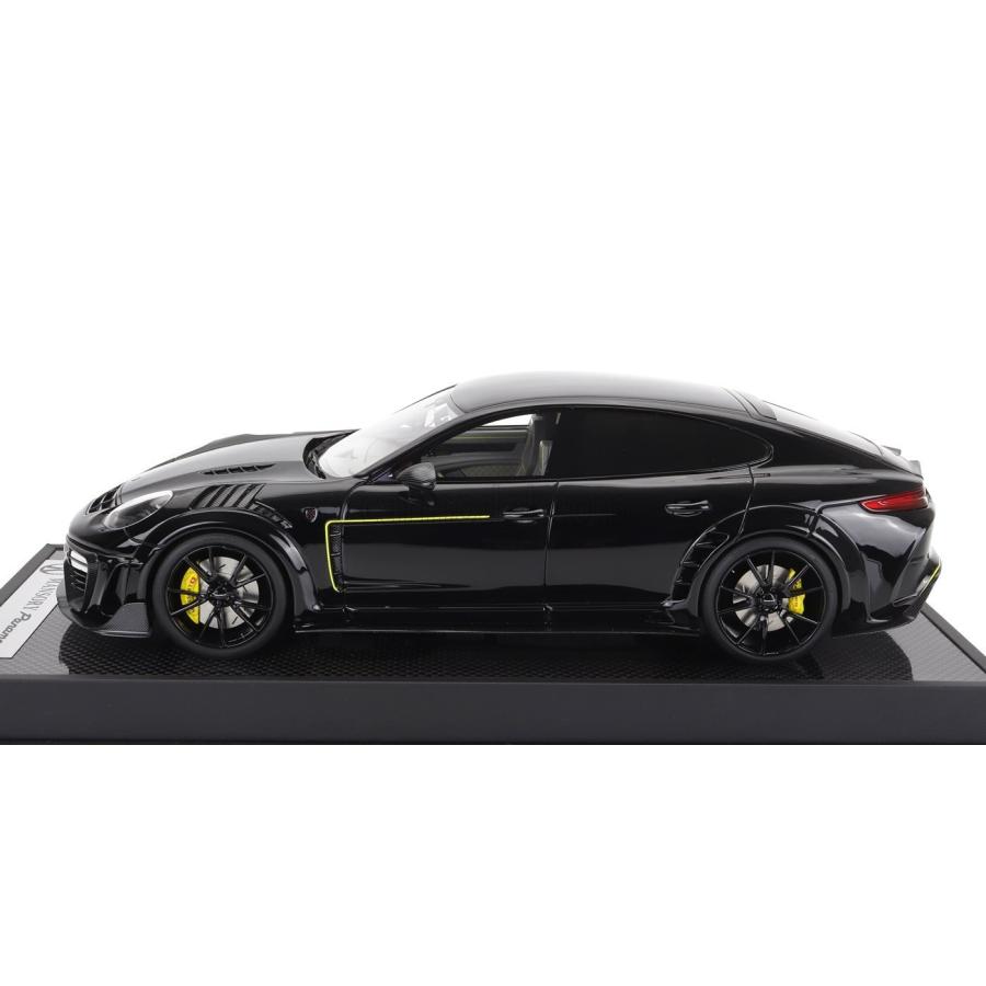 PORSCHE DESIGN ミニカー 1/18 ポルシェ パナメーラ MOTORHELIX