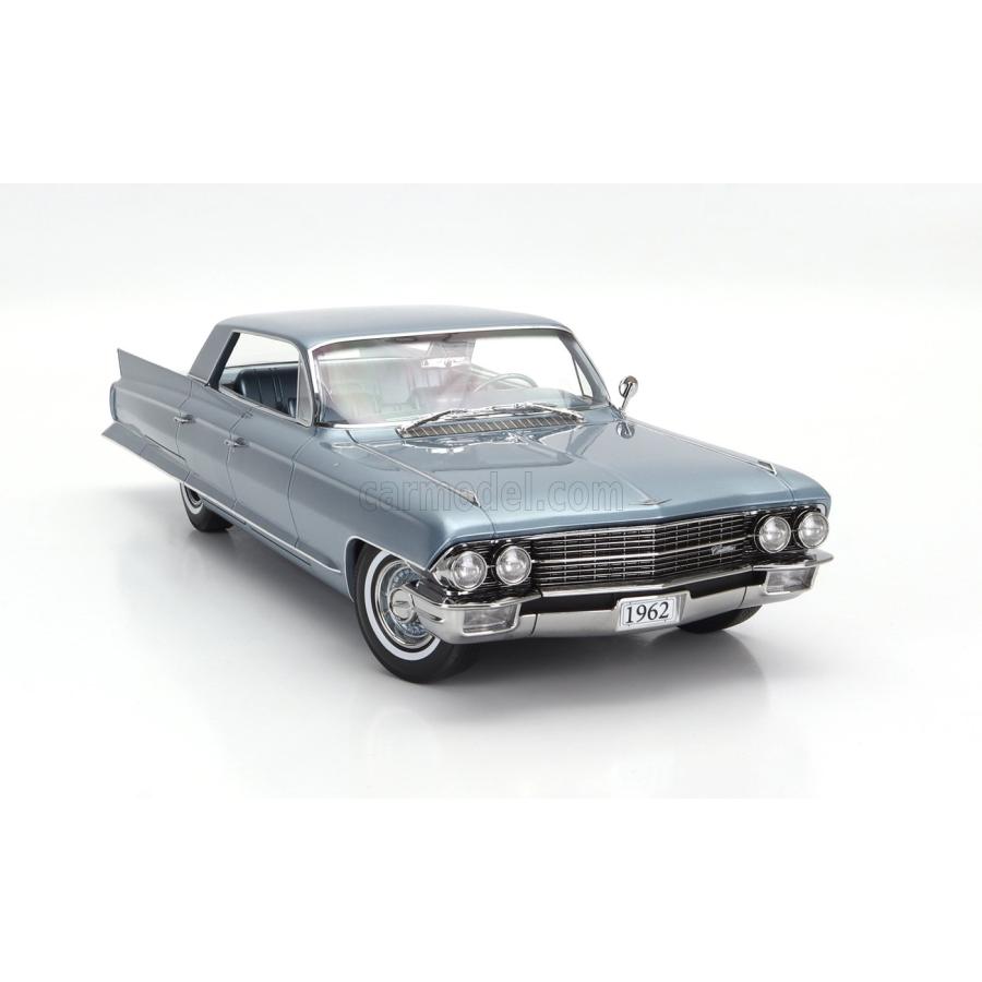 ミニカー アメ車 1/18 キャデラック セダン STAMP-MODELS