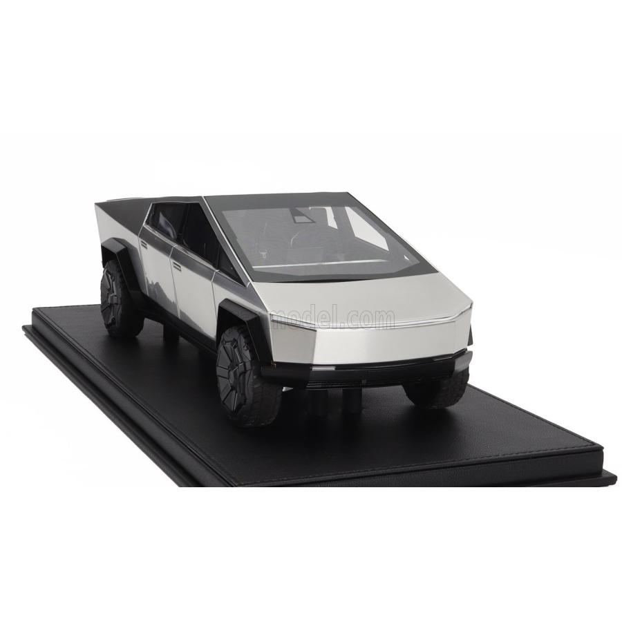 Tesla Cybertruck 1:18スケール　テスラ　サイバートラック トップマルケス（TOP MARQUES） ミニカー 1/18 テスラ サイバー