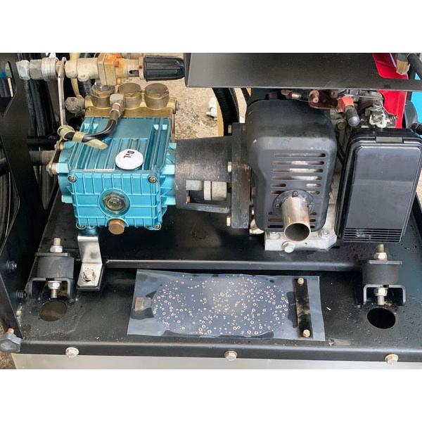 ECHOエンジン洗浄機、新品未使用品 ECHO/エコー エンジン式高圧洗浄機 WET3050 4.9MPa 30L/min やまびこ