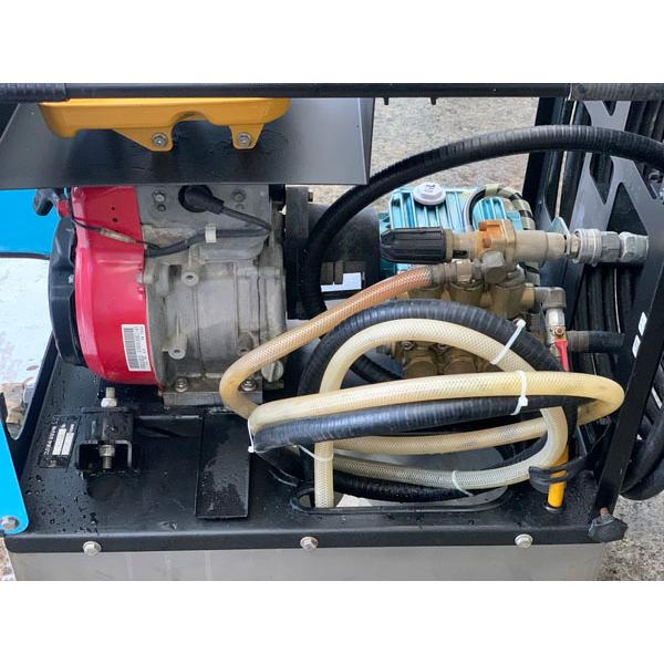 ECHO/エコー エンジン式高圧洗浄機 WET3050 4.9MPa 30L/min やまびこ