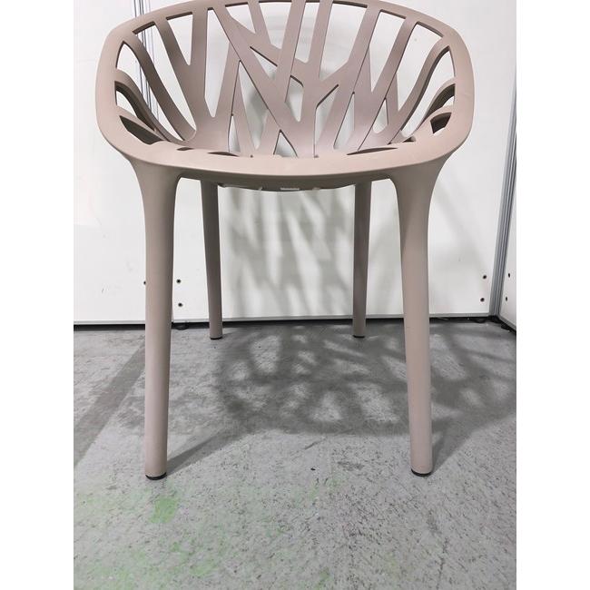 □中古品□ Vitra(ヴィトラ) ベジタルチェア W606xD577xH813mm □中古品□ Vitra(ヴィトラ) ベジタルチェア W606xD577xH813mm