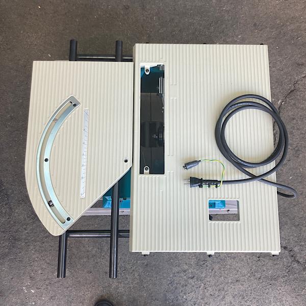 マキタのテーブル丸ノコ、引取り限定になります。