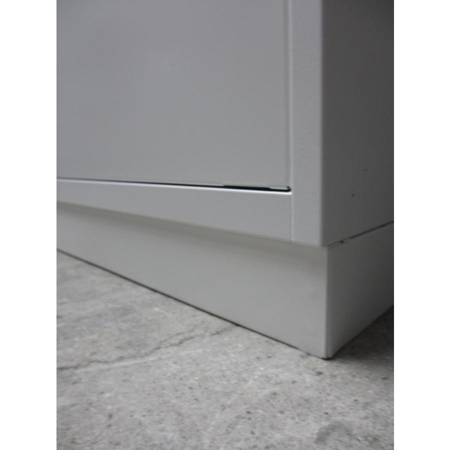 コクヨ スチール書庫 引戸書庫 鍵付き 幅900×奥行450×高さ1265mm