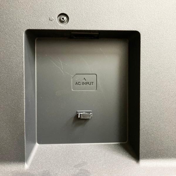 引取限定・大阪吹田】SHARP AQUOS アクオス 70インチ 壁掛け金具 引取限定・大阪吹田】SHARP AQUOS アクオス 70インチ 壁掛け金具