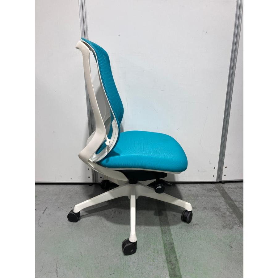bl　オカムラ　シルフィーチェア　前傾機能　ハイバック　メッシュタイプ　中古 オカムラ オフィスチェア シルフィー 事務椅子 肘無し メッシュ