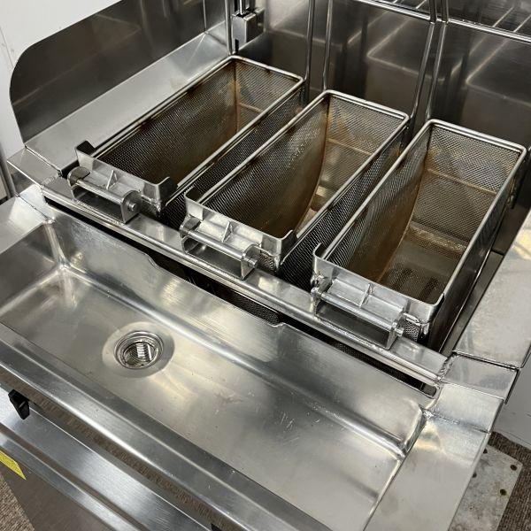 2017年製 マルゼン 茹で麺機 LPガスMRP-H056