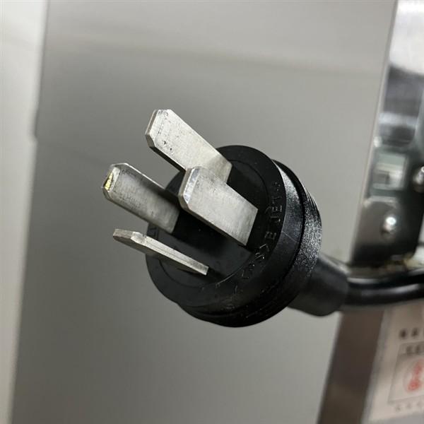 大和冷機 縦型冷凍庫(2) 423SS-NP-EC 中古 1ヶ月保証 三相200V 幅1200x