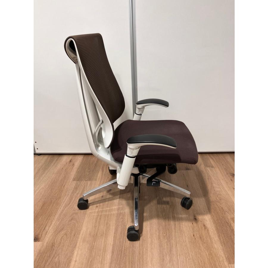□中古品□ イトーキ Celeeo(セレーオ)シリーズ 可動肘付 □中古品□ イトーキ Celeeo(セレーオ)シリーズ 可動肘付