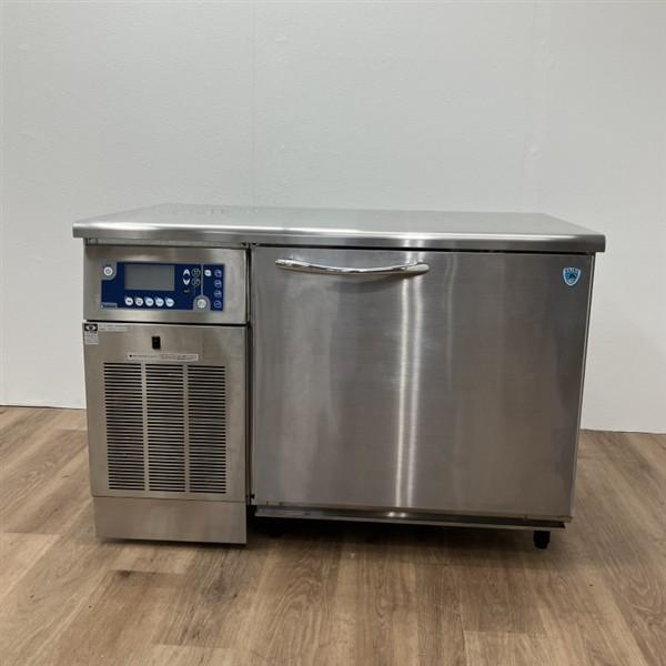 大和冷機 ブラストチラー DBC-060H3 中古　2024年購入 三相200V 大和冷機 ブラストチラー DBC-060H3 中古 4ヶ月保証 2021年製 三相200V