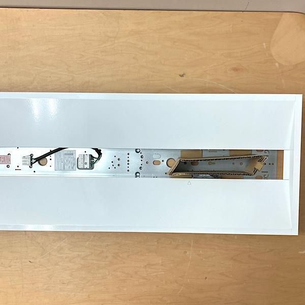 引取限定・未使用】Panasonic/パナソニック 一体型LEDベースライト iD