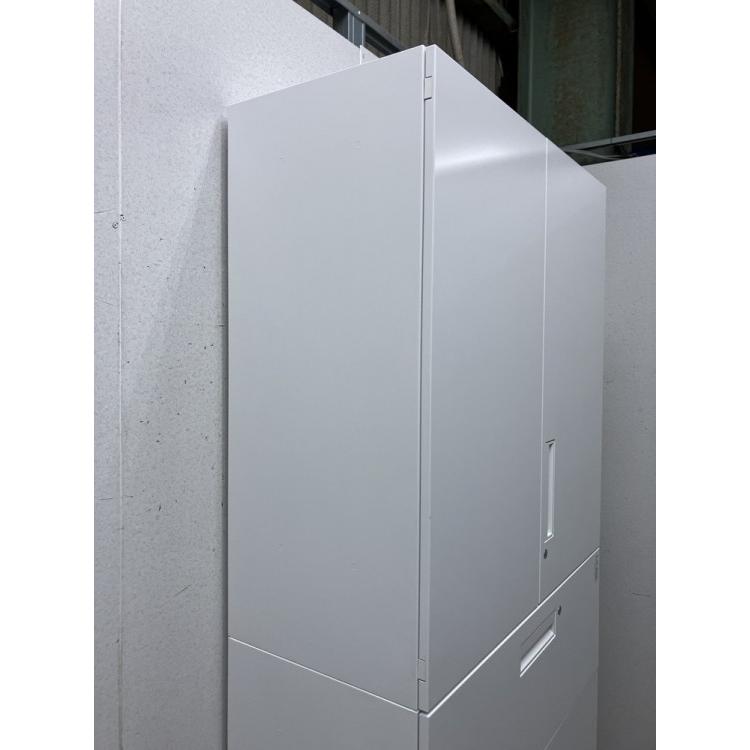法人送料 コクヨ スチール書庫 両開き＋ラテラル 幅900×奥行400×高さ