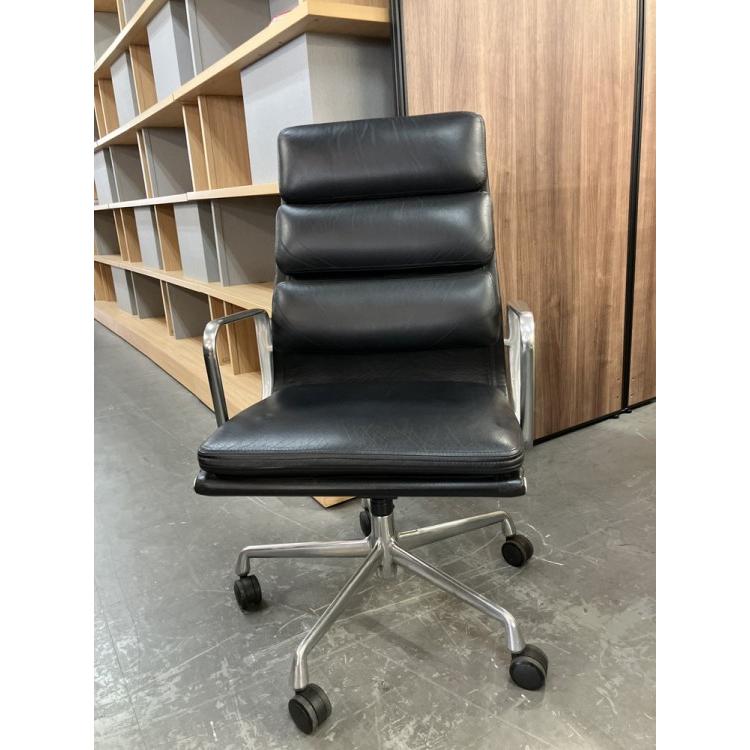 □中古品□ ハーマンミラー イームズソフトパッドグループチェア 