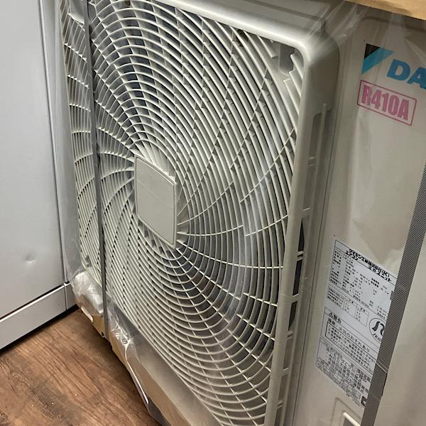 【未使用品】DAIKIN/ダイキン マルチ用室外機 業務用エアコン 3馬力 2025年製 RQTP80A※室外機のみ ●119140の画像