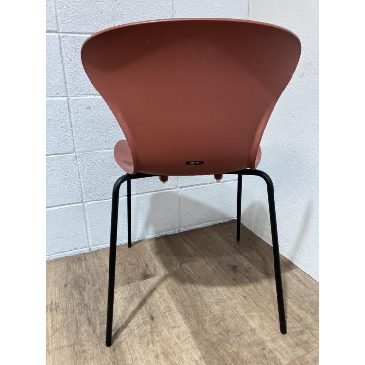 ADAL スタッキングチェア ミーティングチェア 会議椅子 4脚 (中古品 