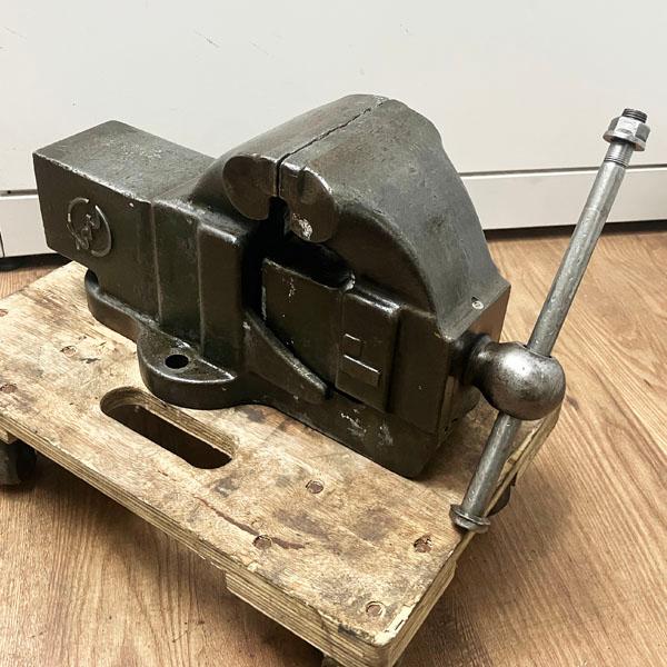 特製硬質樹脂口金付き125㎜リードバイス MTK/宮田工業 125mm 丸胴バイス リードバイス UNIQUE 125 万力 中古
