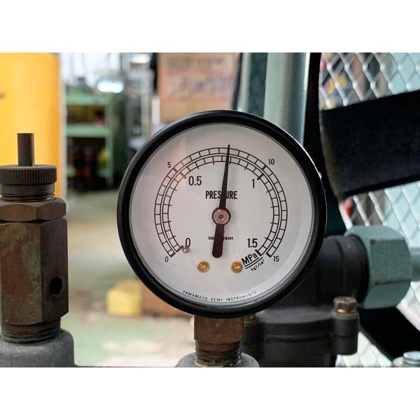 アネスト岩田 2.2kW 3馬力 給油式レシプロコンプレッサー OCS アネスト岩田 2.2kW 3馬力 給油式レシプロコンプレッサー OCS