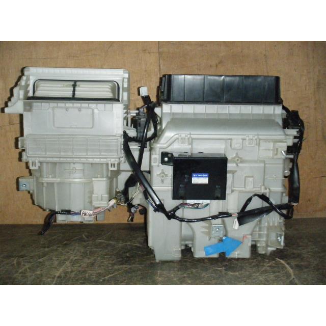 ミラ（ダイハツ） ミラ DBA-L275S エバポレーター A/C AC 純正