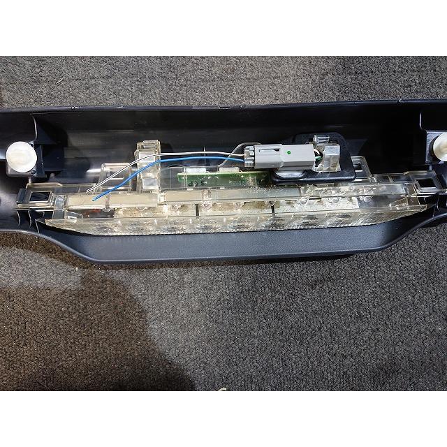 カローラルミオン DBA-NZE151N ハイマウントストップランプ 純正品番