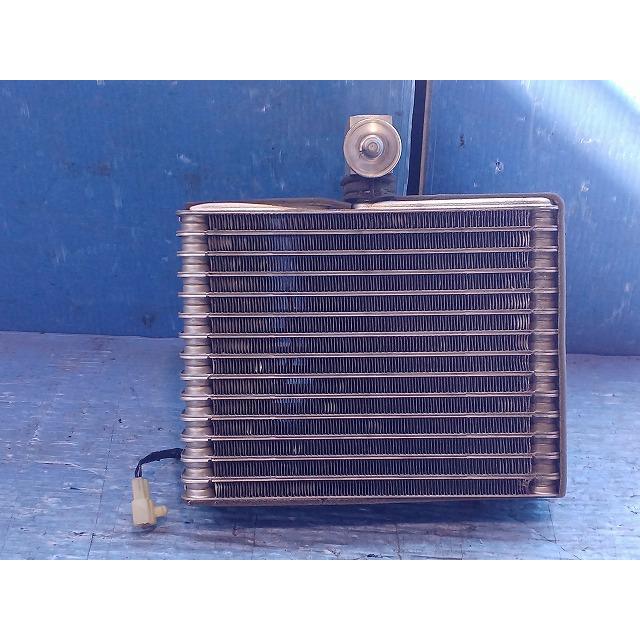 ジムニー TA-JB23W エバポレーター A/C AC 純正品番95410-81A50 管理