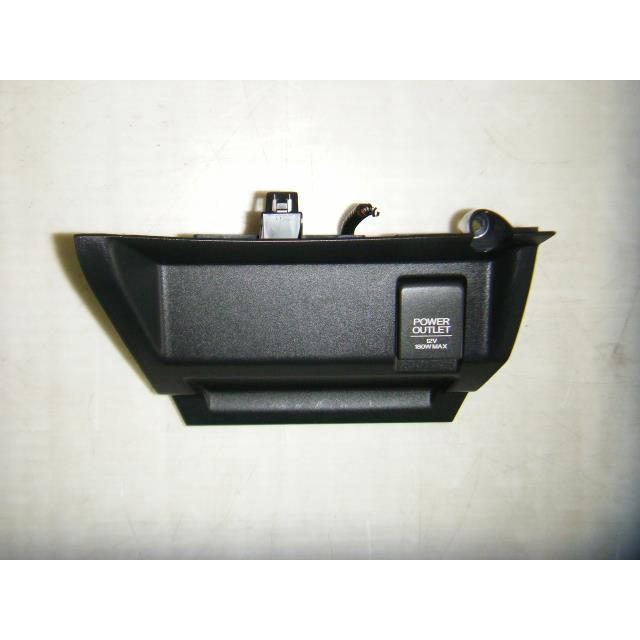 フィット DAA-GP5 センターロアカバー 純正品番77290-T5A-003ZA 管理