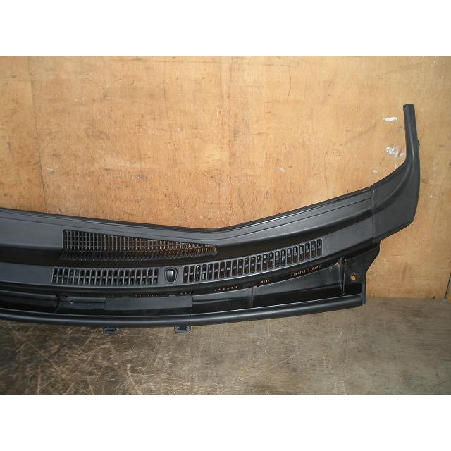 アクア DAA-NHP10 カウルトップパネル 純正品番55708-52260 管理番号