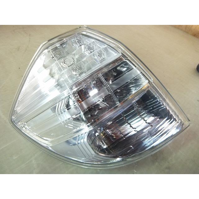 テールランプ ホンダ フィット DAA-GP1 フィット DAA-GP1 左テールランプ ブレーキランプ ストップ