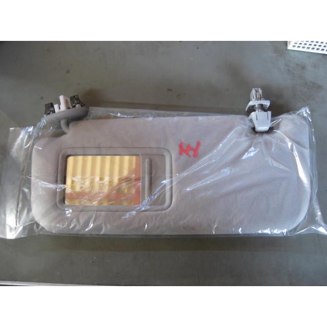 アリオン DBA-NZT260 左サンバイザー 純正品番74320-20A10-B0 管理番号