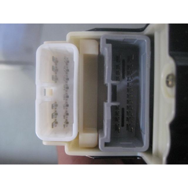 クラウンマジェスタ TA-UZS171 パワーウインドウスイッチ 純正品番