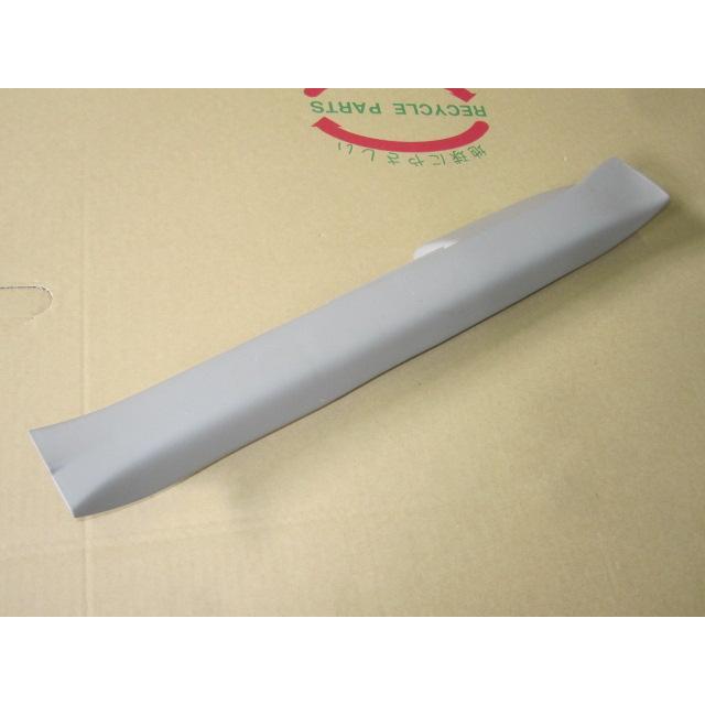 N-BOX DBA-JF1 左フロントスカッフプレート 純正品番84251-TYO-003ZA