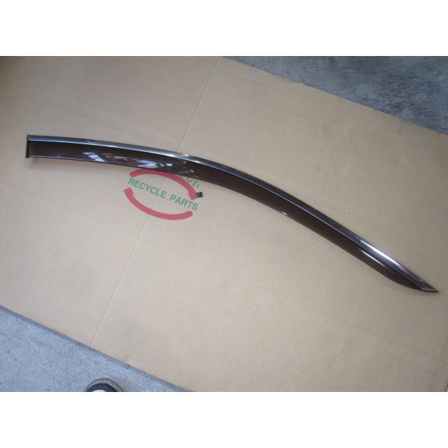フーガ CBA-Y50 右フロントドアバイザー 管理番号Q6693 : 赤江解体