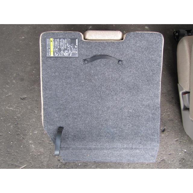 パレット DBA-MK21S リアシート左側（助手席） 純正品番87308-82K00