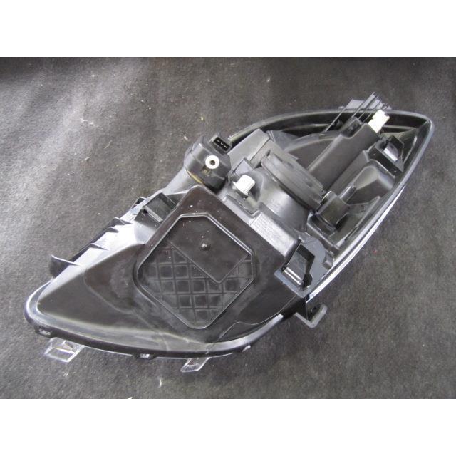 NHP170ヴィッツHVヘッドライト右側 NHP170ヴィッツHVヘッドライト右側 enishigo_21-330