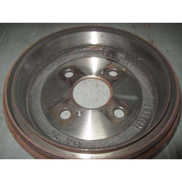 タント DBA-L375S 右リアドラム 純正品番42431-B1021 管理番号T1390