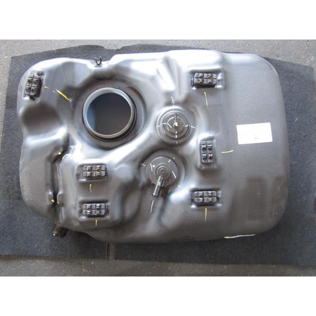 ひろ　燃料タンク ZZR1400純正ガソリンタンク 燃料タンク フューエルタンク素材に