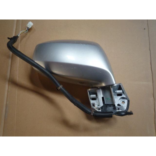 ステップワゴン DBA-RG1 右ドアミラー カラー番号NH700M アラバスター