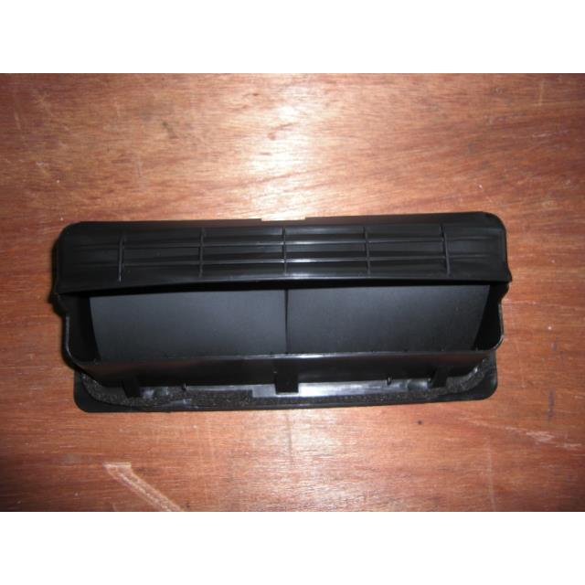 スイフト DBA-ZC71S アウトレットベンチレータ 純正品番77330-63J10